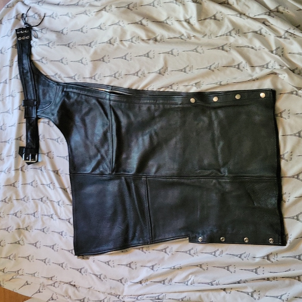 Leather chaps